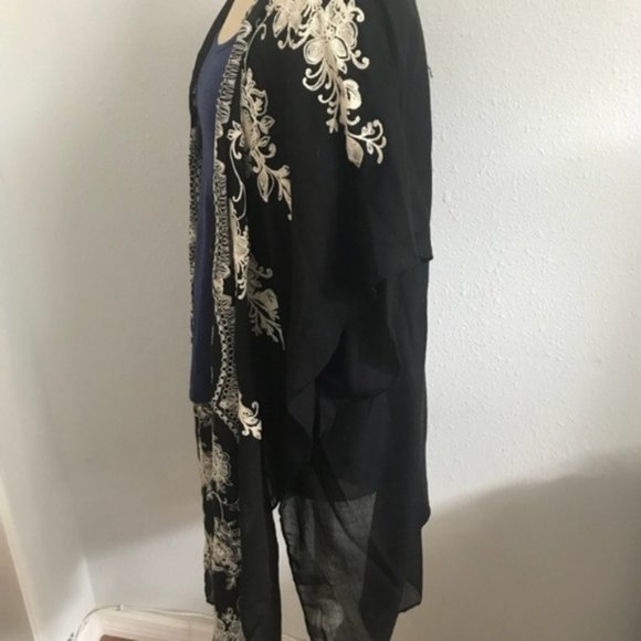 Boho Swim Coverup NWT Black Embroidered One SIze - Picture 6 of 6